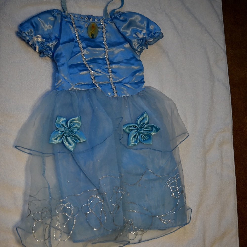 Little Girls - A Princess Dress  - Light blue, size unknown, 100 % cotton